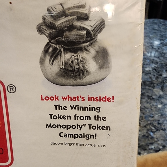 New Sealed Luxury Monopoly - Picture 4 of 6